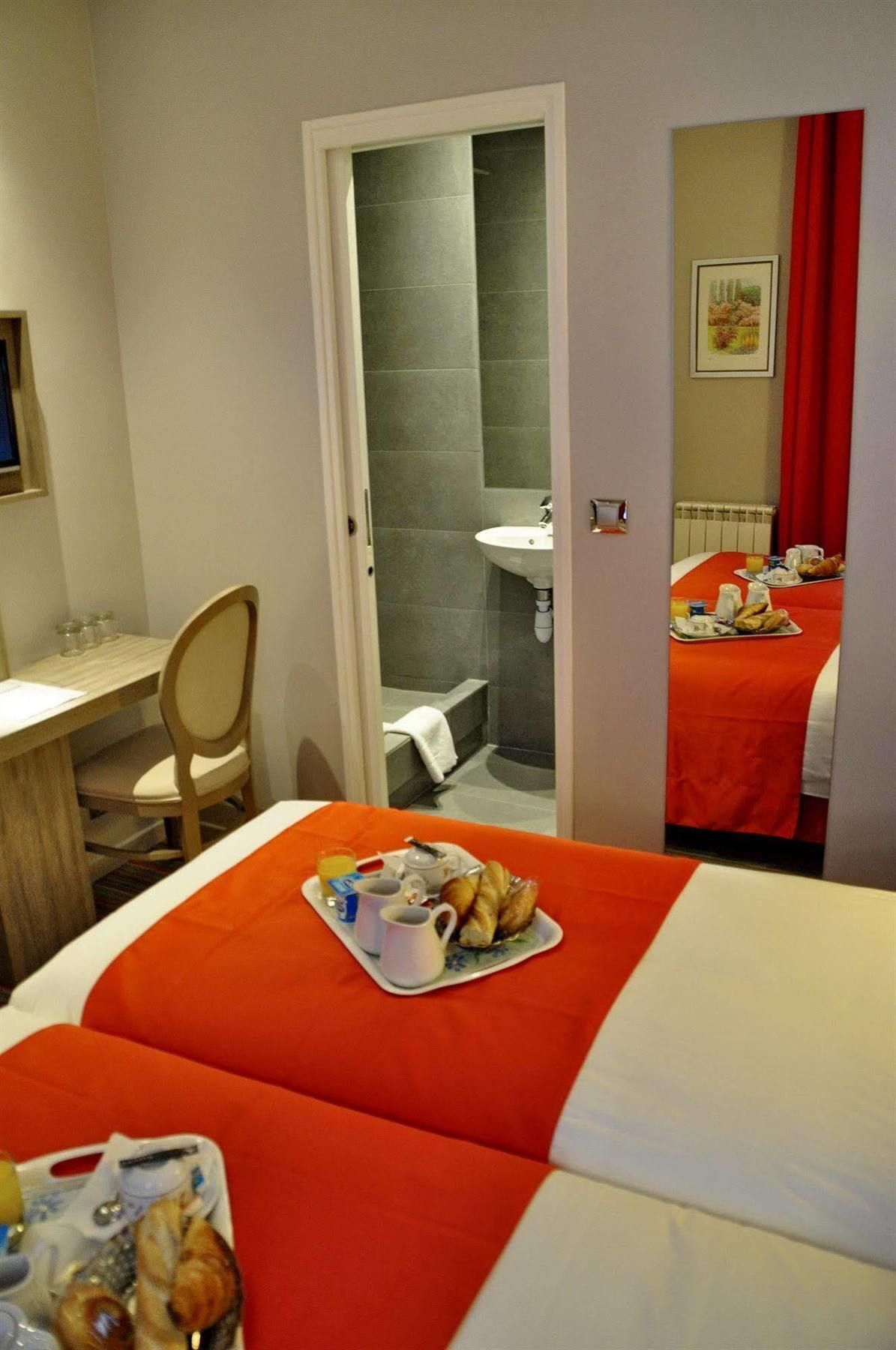 Hotel Floridor Etoile Aulnay-sous-Bois Ngoại thất bức ảnh